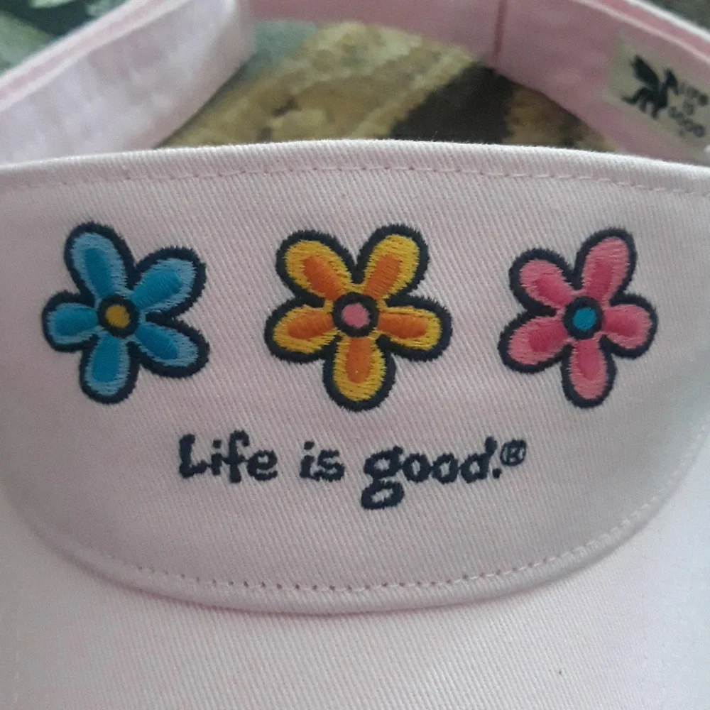 Life is Good ladies visor